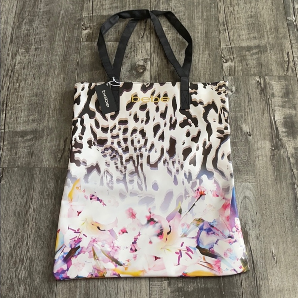 New Bebe tote